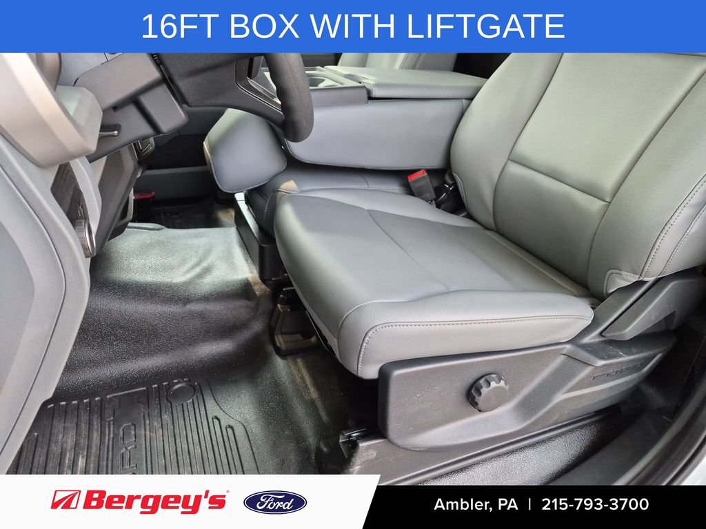 New 2026 Ford F550 2WD Regular Cab Super Duty image 11