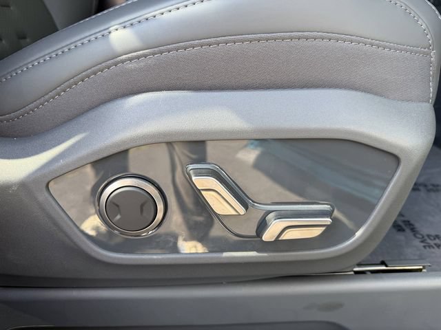 Certified 2026 Kia EV9 Wind AWD/4WD image 42