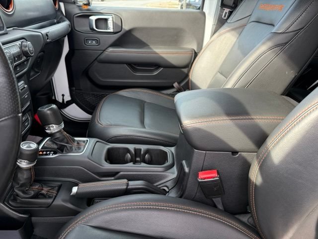 Used 2023 Jeep Gladiator Mojave w/ Cold Weather Group AWD/4WD image 25