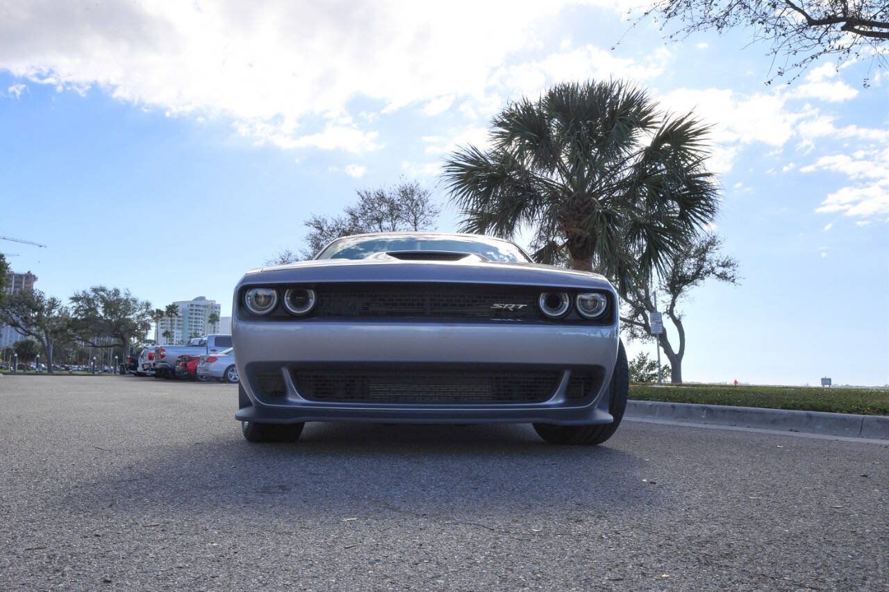 Used 2015 Dodge Challenger SRT Hellcat RWD image 49