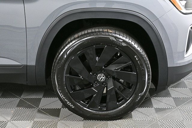 New 2026 Volkswagen Atlas SE image 38