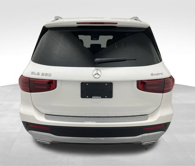 Used 2025 Mercedes-Benz GLB 250 GLB 250 image 8
