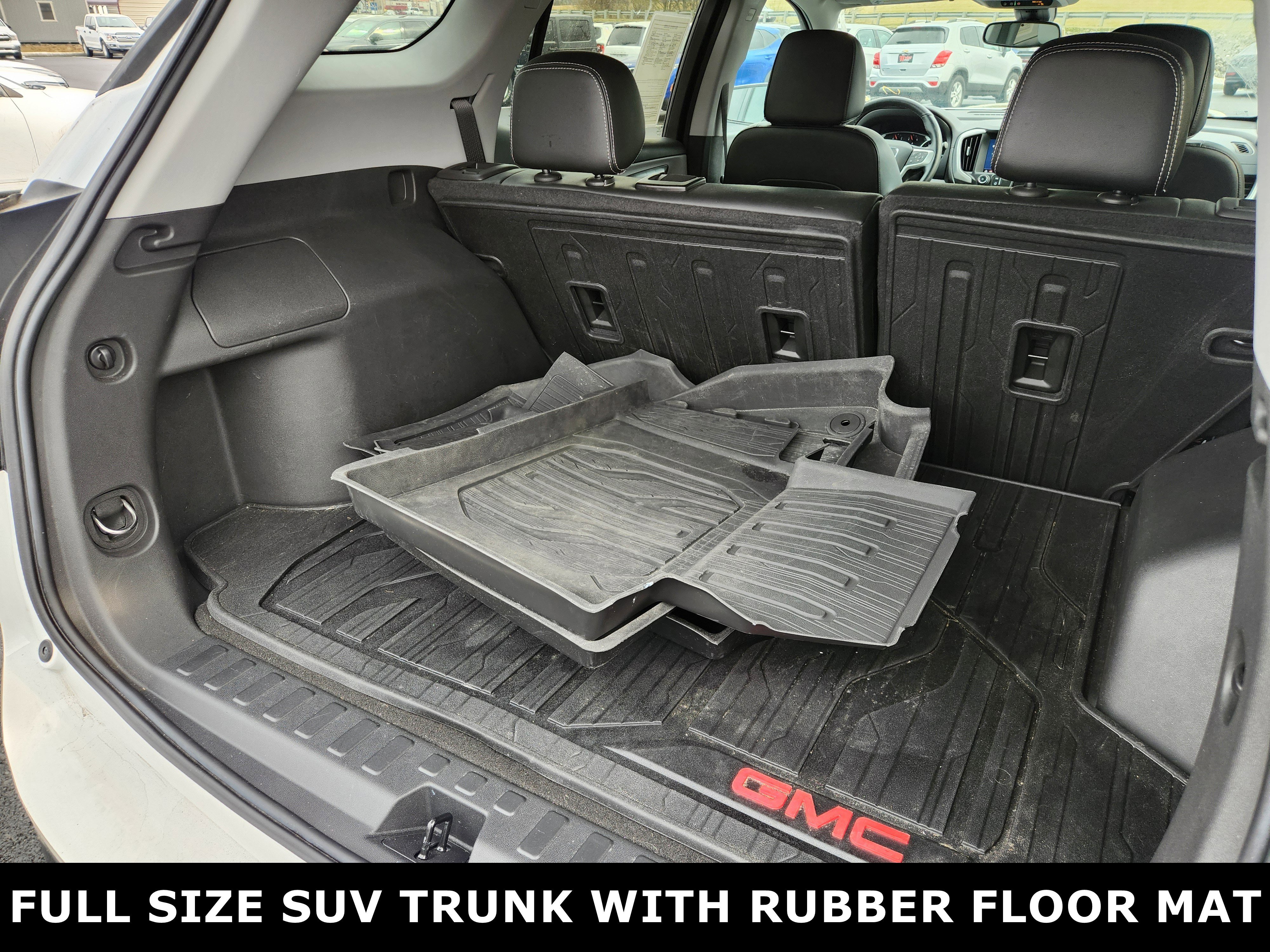 Used 2023 GMC Terrain SLT w/ Infotainment Package II image 9