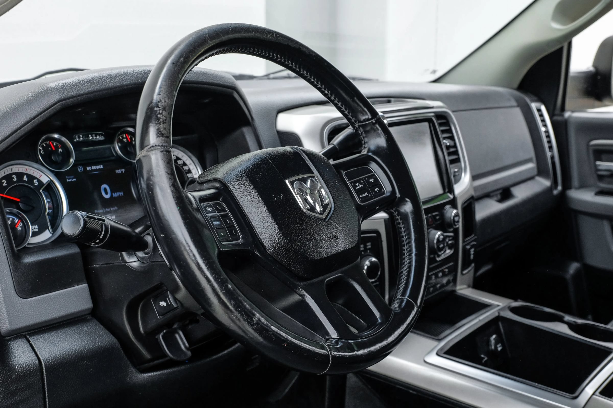 Used 2015 RAM 3500 Big Horn AWD/4WD image 21