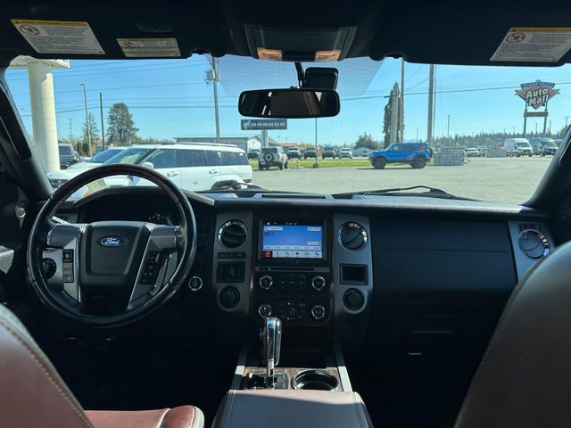 Used 2016 Ford Expedition Platinum image 22