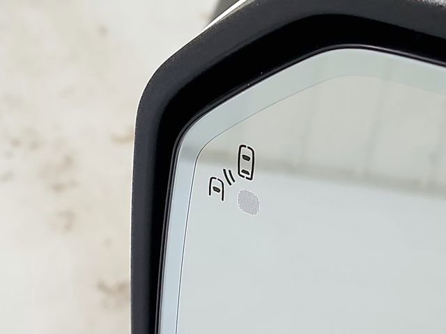 Used 2019 Ford F150 Raptor w/ Equipment Group 802A Luxury image 22