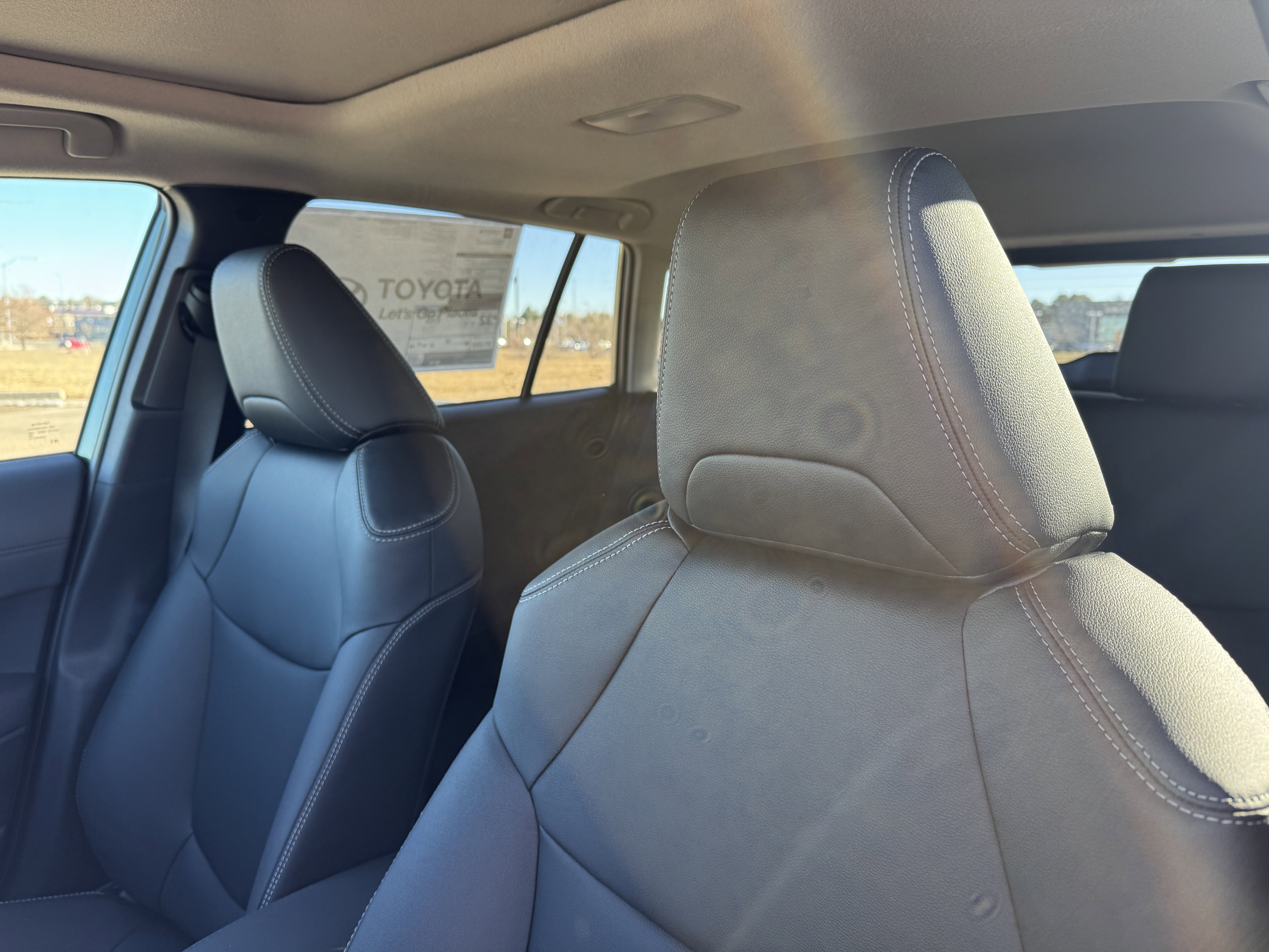 New 2026 Toyota Corolla Cross XLE w/ Convenience Package FWD image 13