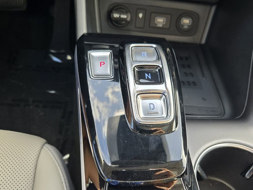 Used 2023 Hyundai Sonata Limited image 18