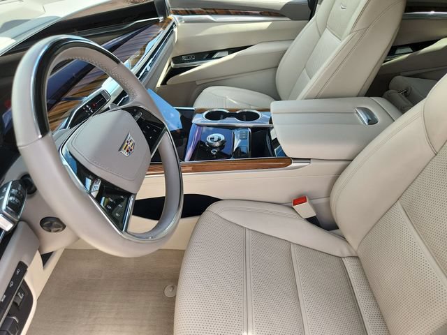 Used 2025 Cadillac Escalade ESV Sport Platinum AWD/4WD image 10