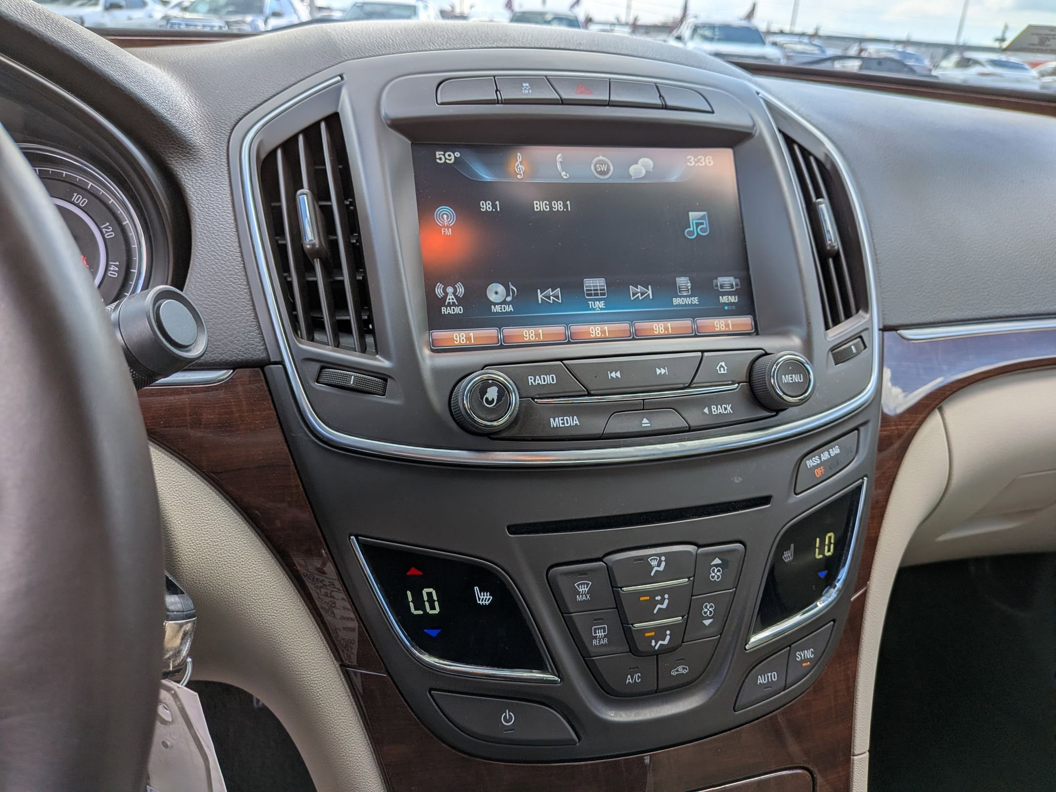 Certified 2017 Buick Regal Sport Touring image 12