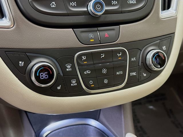 Used 2024 Chevrolet Malibu LT image 18