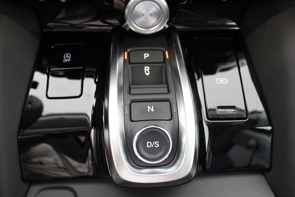 New 2026 Acura MDX SH-AWD image 15
