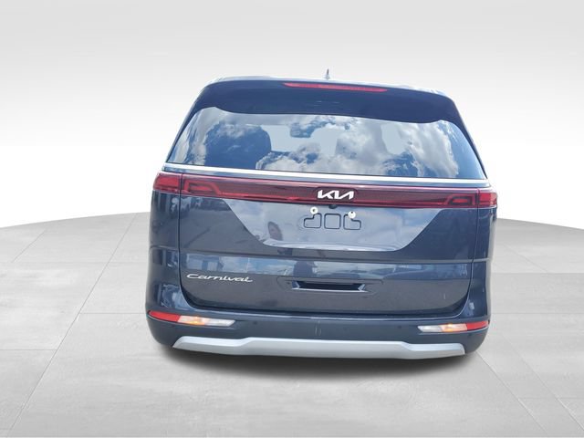 Used 2022 Kia Carnival LX FWD image 5