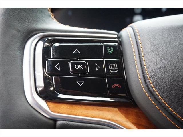 New 2022 Jeep Grand Wagoneer Series III w/ Rear Seat Video Group 1 image 17