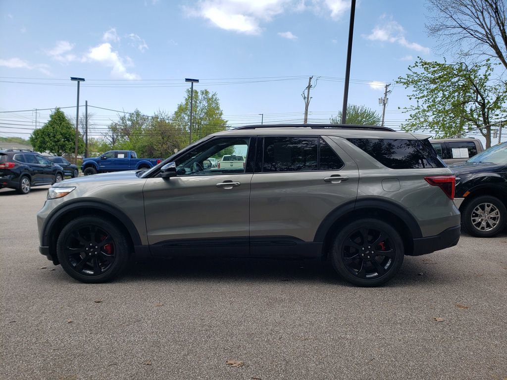 Certified 2020 Ford Explorer ST w/ ST Street Pack AWD/4WD image 5
