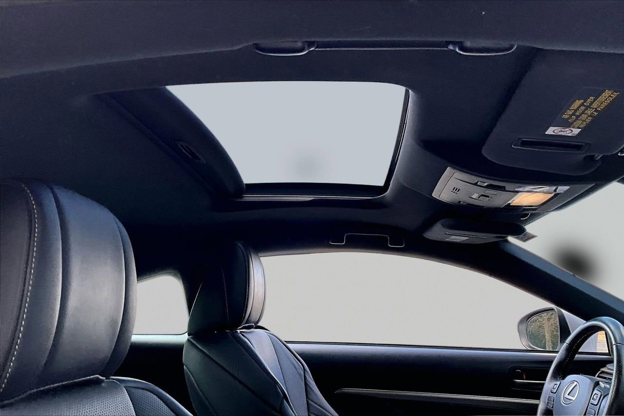 Used 2017 Lexus RC 300 F Sport image 16