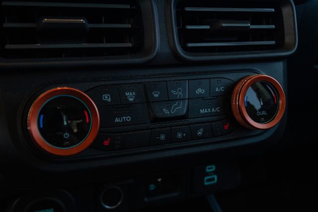 Used 2024 Ford Maverick Lariat w/ FX4 Off-Road Package image 20