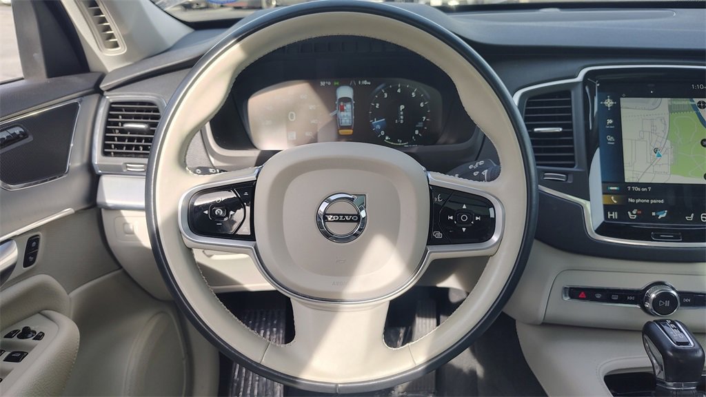Used 2022 Volvo XC90 T5 Momentum w/ Climate Package image 13