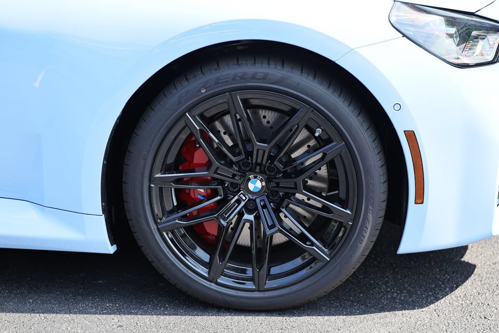New 2026 BMW M2 w/ Lighting Package RWD image 5