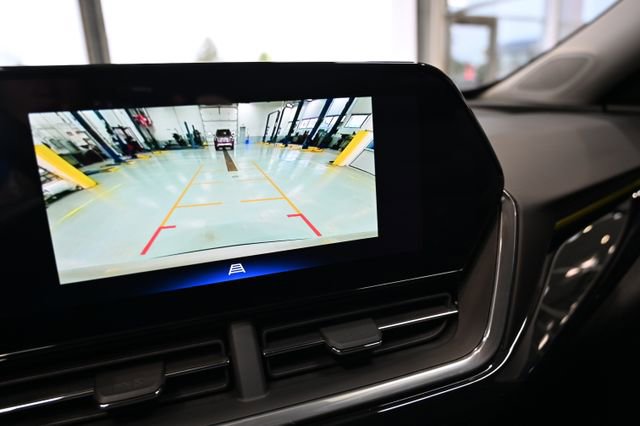 New 2026 Chevrolet Trax ACTIV w/ Driver Confidence Package FWD image 16