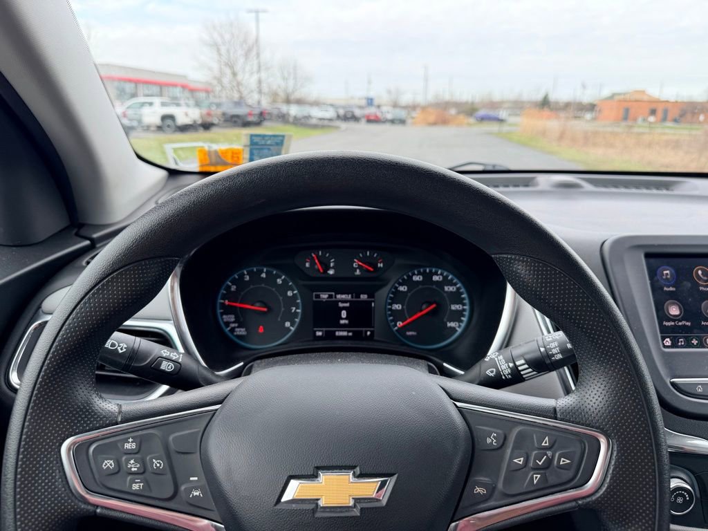 Used 2021 Chevrolet Equinox LS image 9