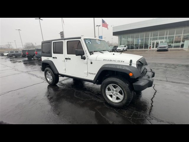 Used 2014 Jeep Wrangler Unlimited Rubicon w/ Dual Top Group image 2