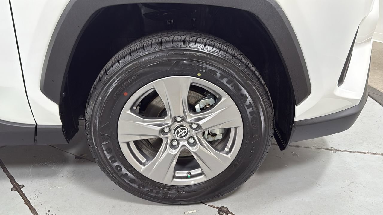 Certified 2025 Toyota RAV4 LE image 21