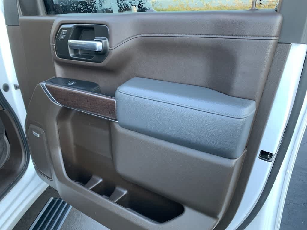 Certified 2022 GMC Sierra 2500 Denali w/ Denali Ultimate Package AWD/4WD image 25