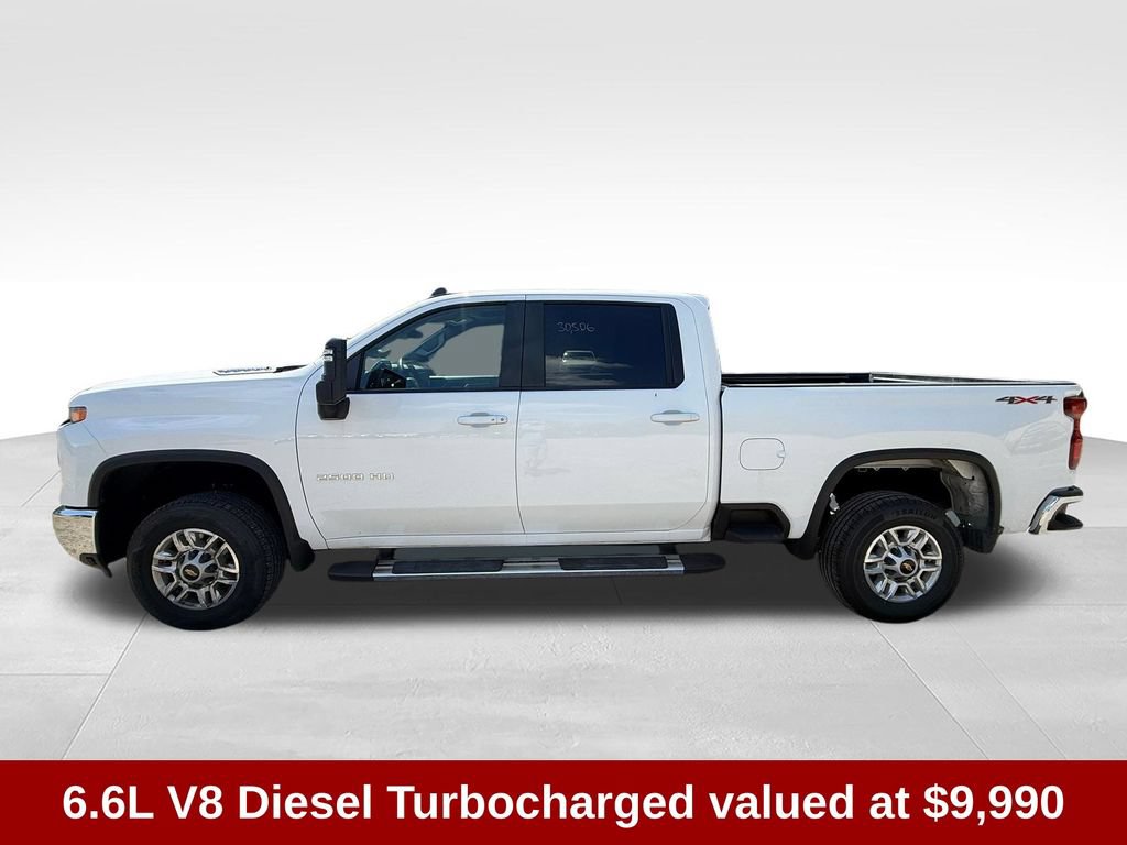 Used 2025 Chevrolet Silverado 2500 LT w/ Safety Package AWD/4WD image 3