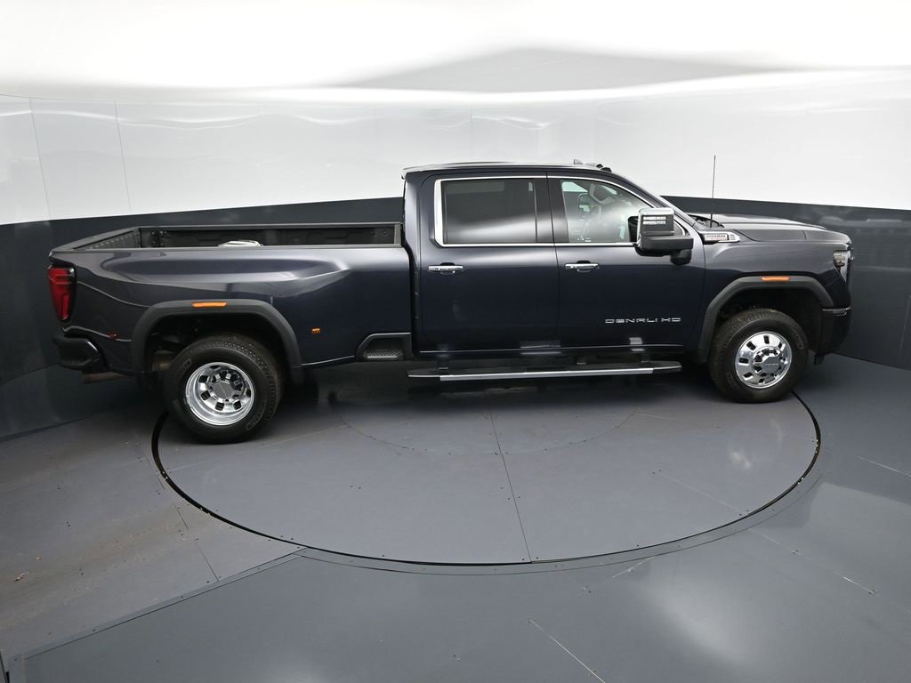 Certified 2024 GMC Sierra 3500 Denali w/ Technology Package image 39