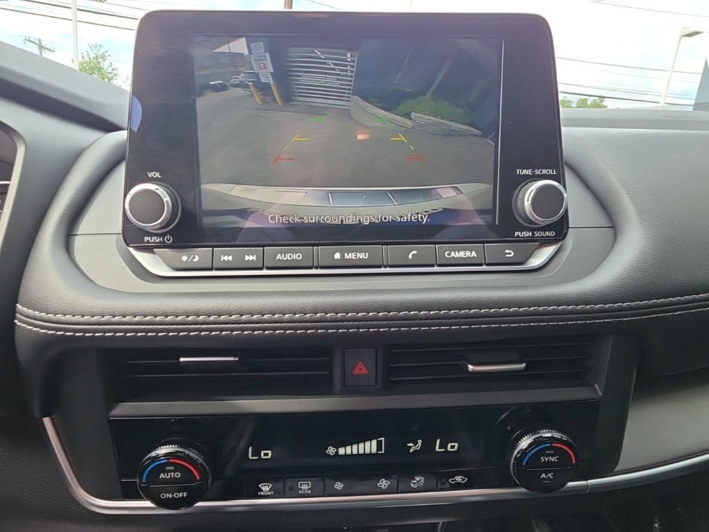 Certified 2026 Nissan Rogue SV AWD/4WD image 20