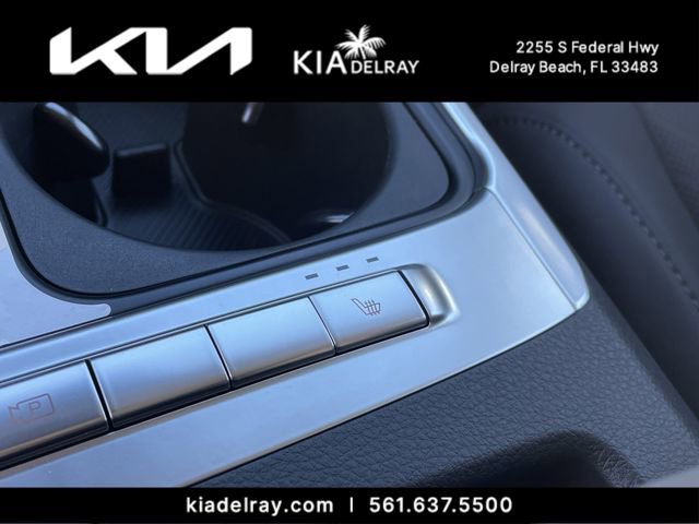 New 2026 Kia Carnival EX image 23