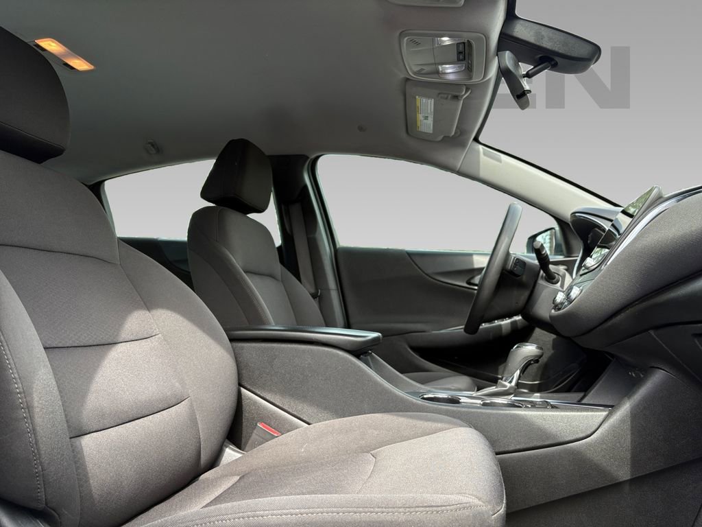 Used 2020 Chevrolet Malibu LT image 7