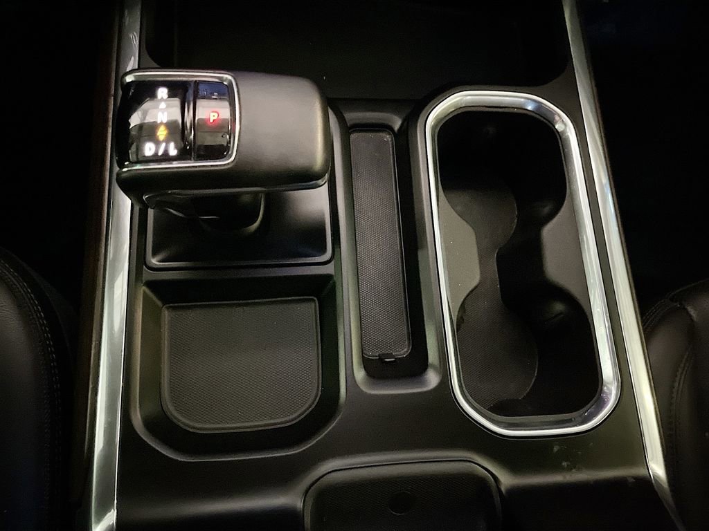 Used 2023 Chevrolet Silverado 1500 High Country w/ High Country Premium Package image 17