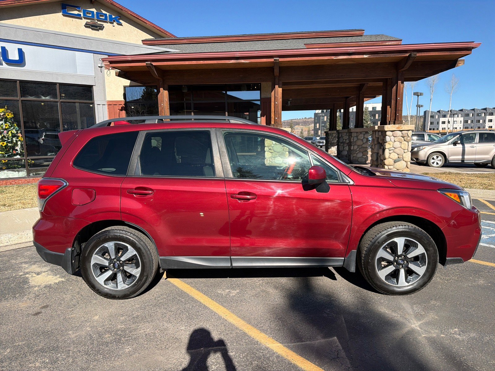 Used 2018 Subaru Forester 2.5i Premium w/ All-Weather Package image 9