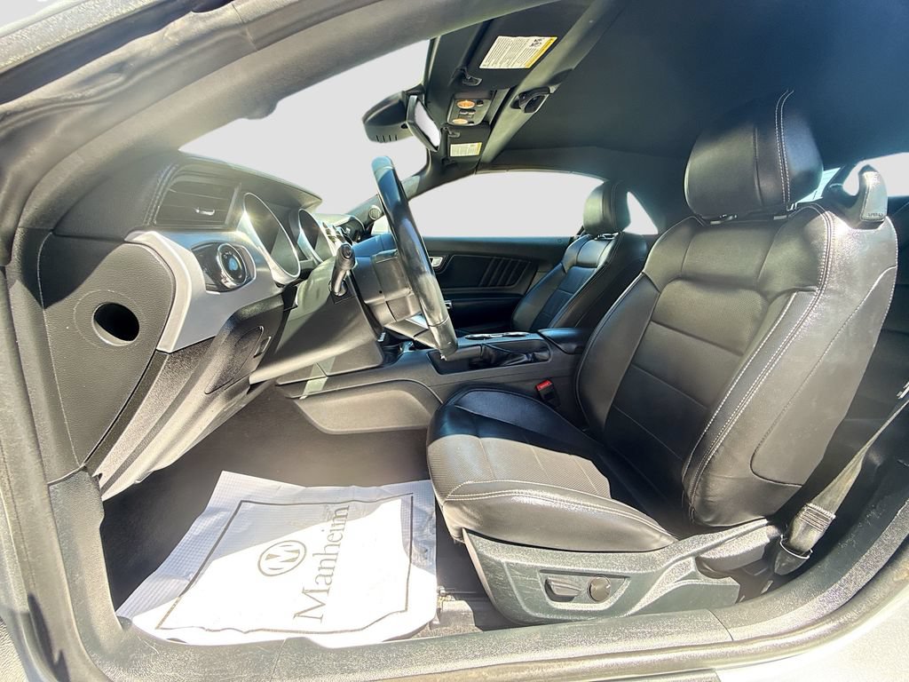Used 2023 Ford Mustang Premium RWD image 21