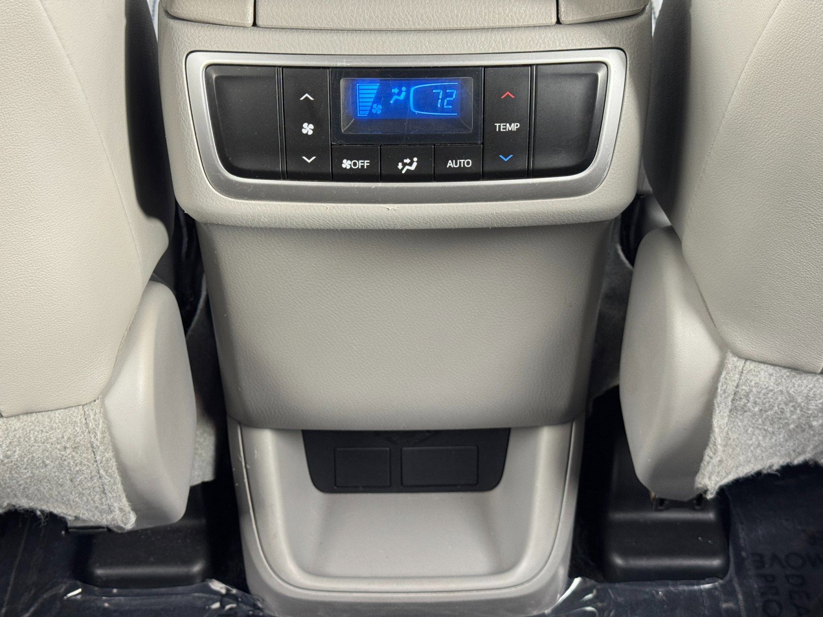 Used 2016 Toyota Highlander Plus image 27