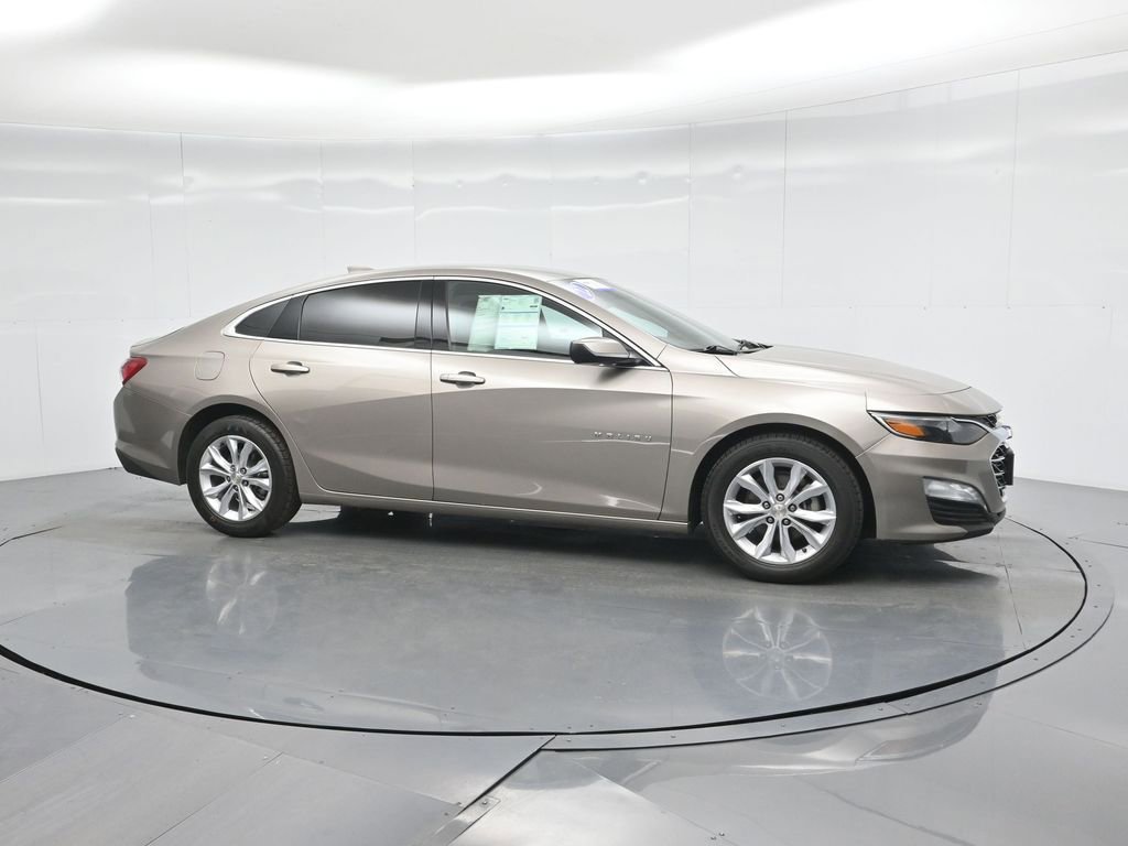 Used 2022 Chevrolet Malibu LT image 24