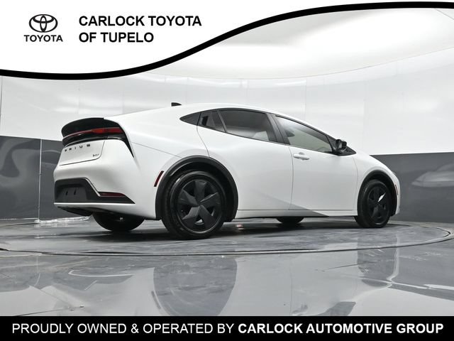 Used 2026 Toyota Prius LE FWD image 45