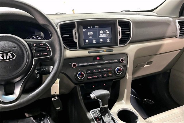 Used 2018 Kia Sportage LX w/ LX Popular Package image 9