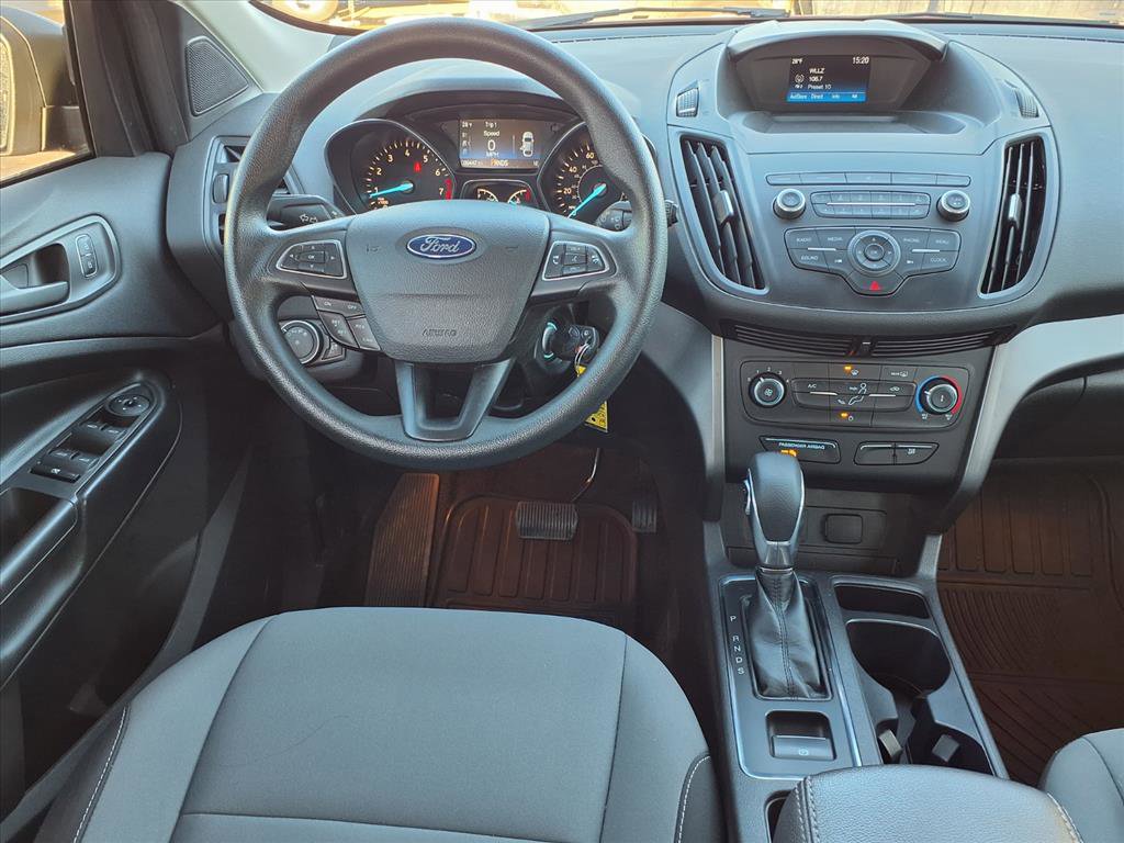 Used 2019 Ford Escape S image 4