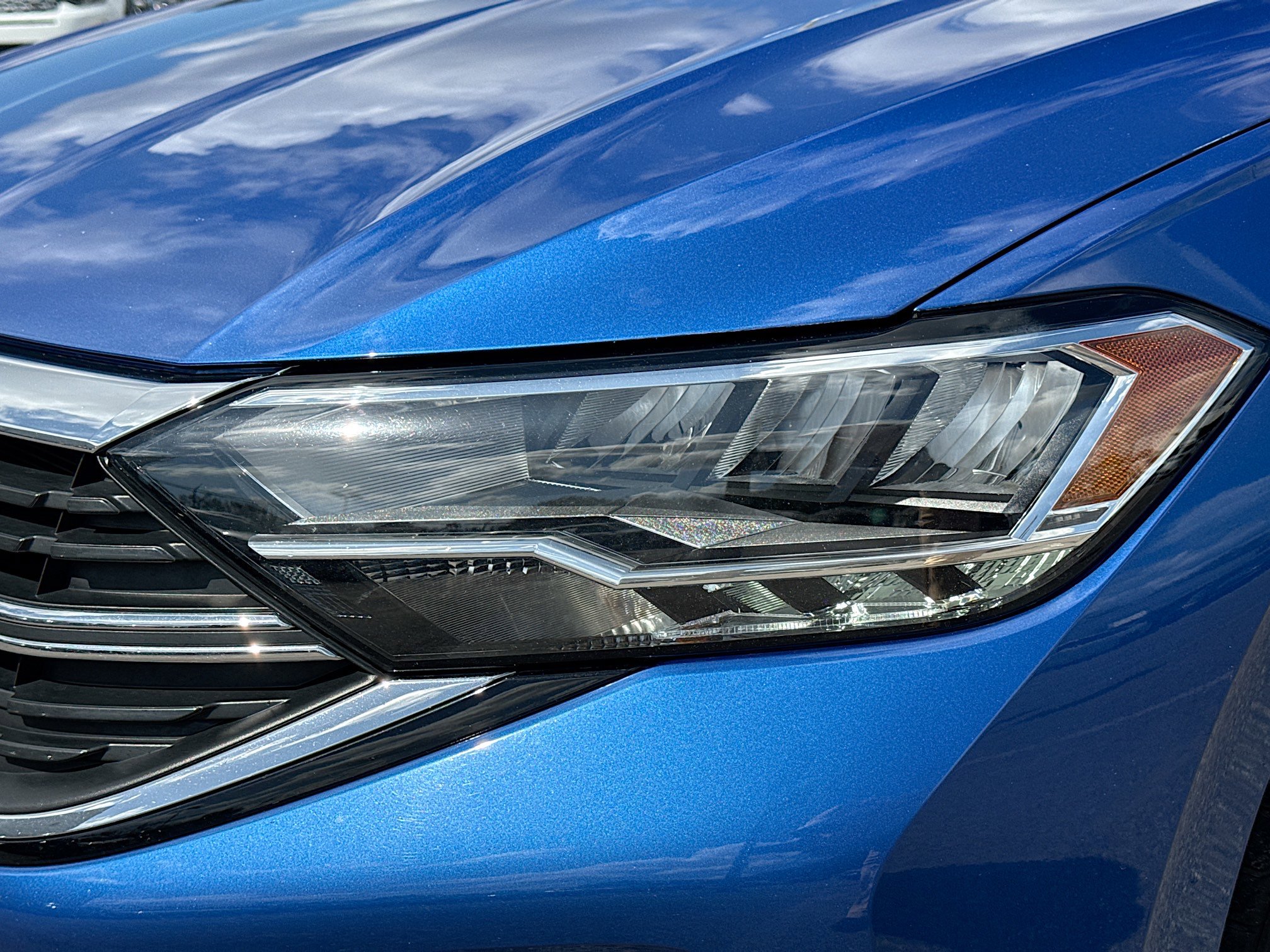 Used 2024 Volkswagen Jetta SE image 9