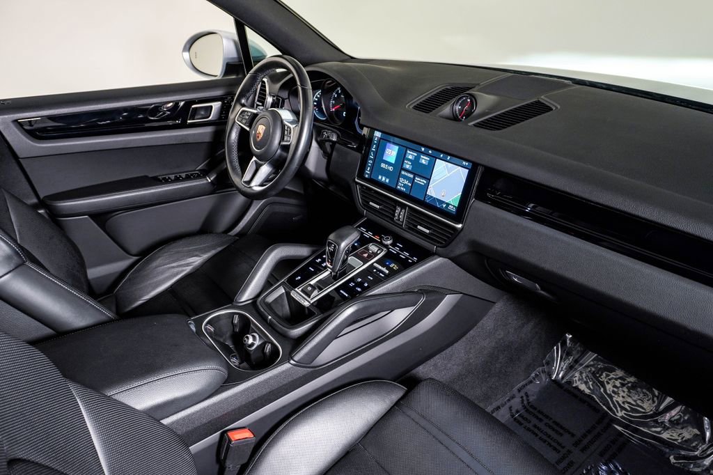 Certified 2020 Porsche Cayenne AWD/4WD image 14