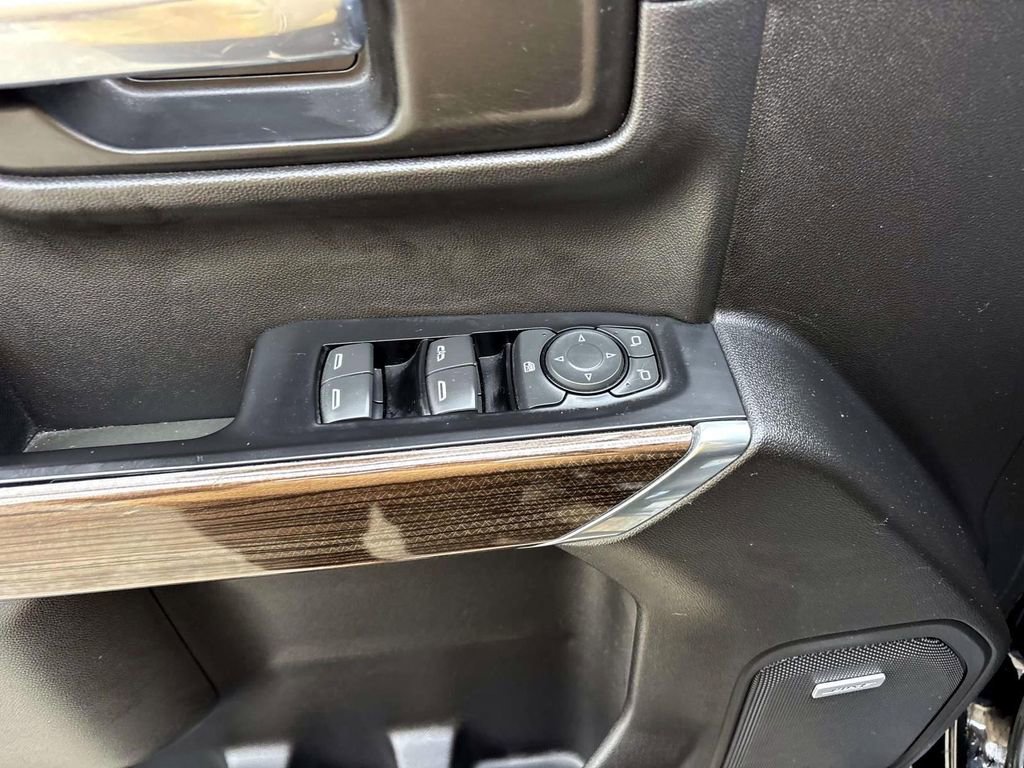 Used 2020 Chevrolet Silverado 1500 LT Trail Boss image 13