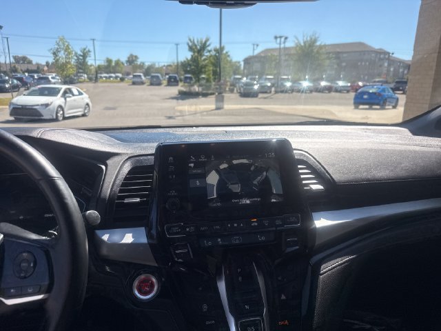 Used 2021 Honda Odyssey Touring image 15