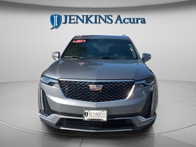 Used 2021 Cadillac XT6 Premium Luxury image 2