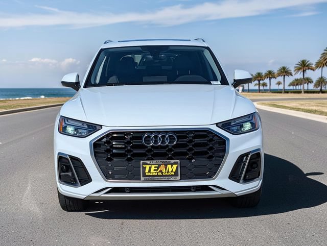 Used 2024 Audi Q5 2.0T Premium AWD/4WD image 3