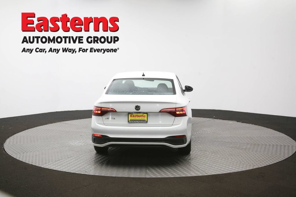 Used 2024 Volkswagen Jetta Sport FWD image 39