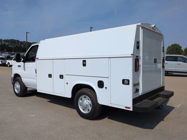 New 2026 Ford E-350 and Econoline 350 Super Duty w/ Power Equipment Group image 7