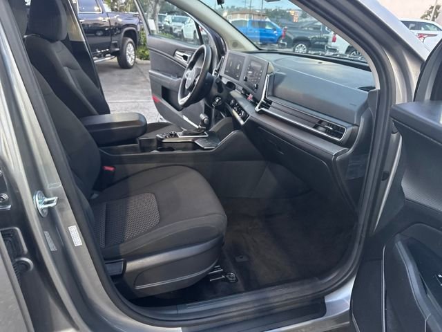 Used 2024 Kia Sportage LX image 33